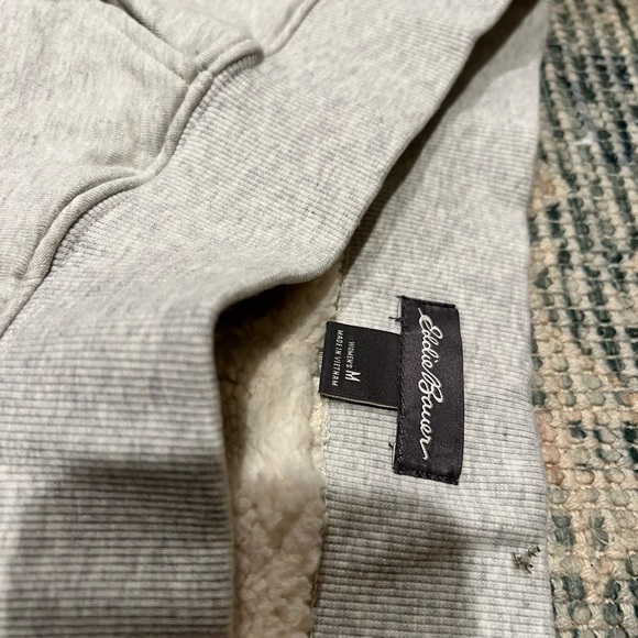 Eddie Bauer Snow Lodge Faux Shearling-Lined Jogger Pants - Picture 3 of 5